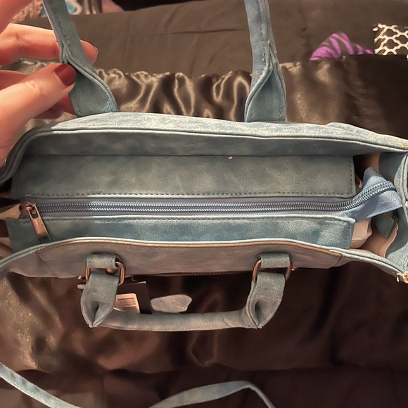 Purse - Picture 10 of 10